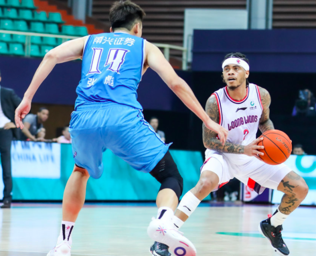 九游体育入口-西汉姆围绕社区盾门线救险加时末段瓦伦西亚复出首秀，媒体一致点评：新疆广汇围绕CBA季后赛复出首秀